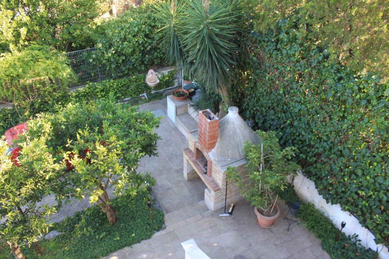 Villa Andrea Bari Exterior foto